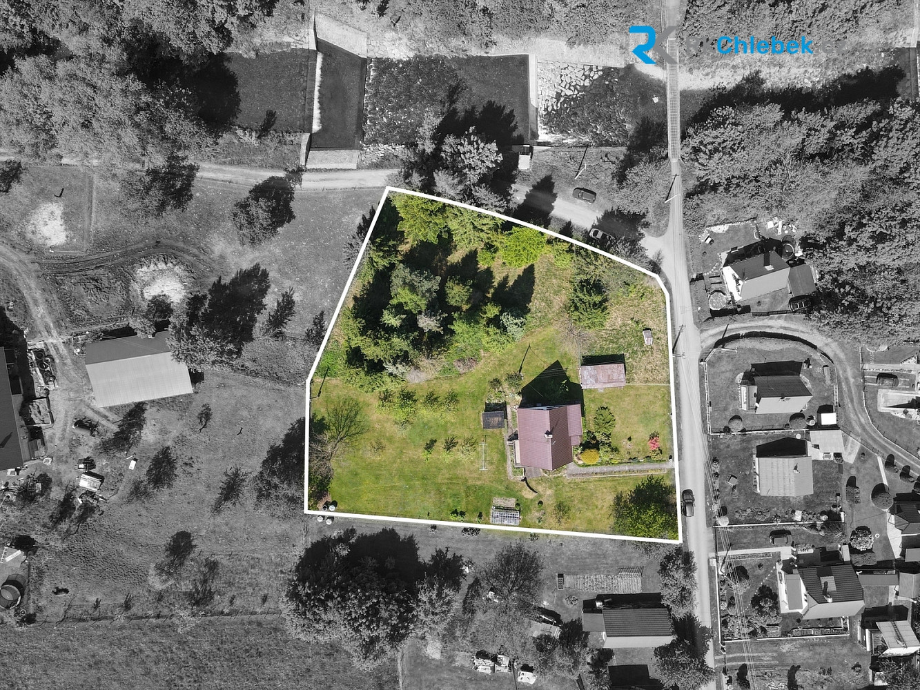 Prodej domu 126 m² s pozemkem 3 829 m² – fotografie 2