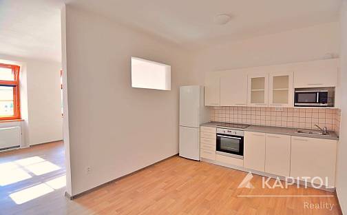 Pronájem bytu 1+kk 46 m², nám. T. G. Masaryka, Moravská Třebová - Město, okres Svitavy