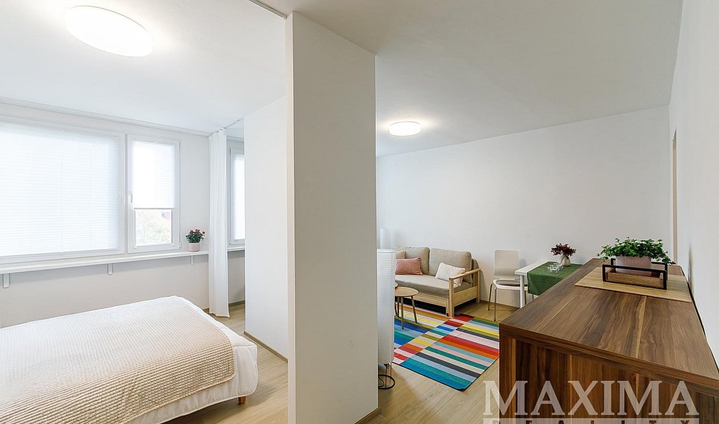 Pronájem bytu 2+kk 39 m², Praha – náhled fotky 7