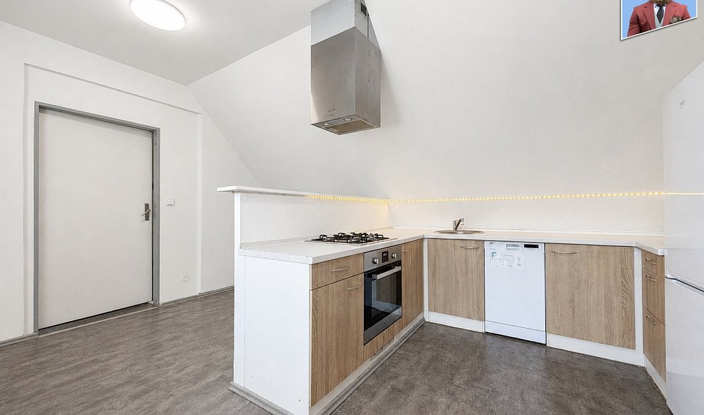 Pronájem bytu 3+kk 53 m², Brno – náhled fotky 2