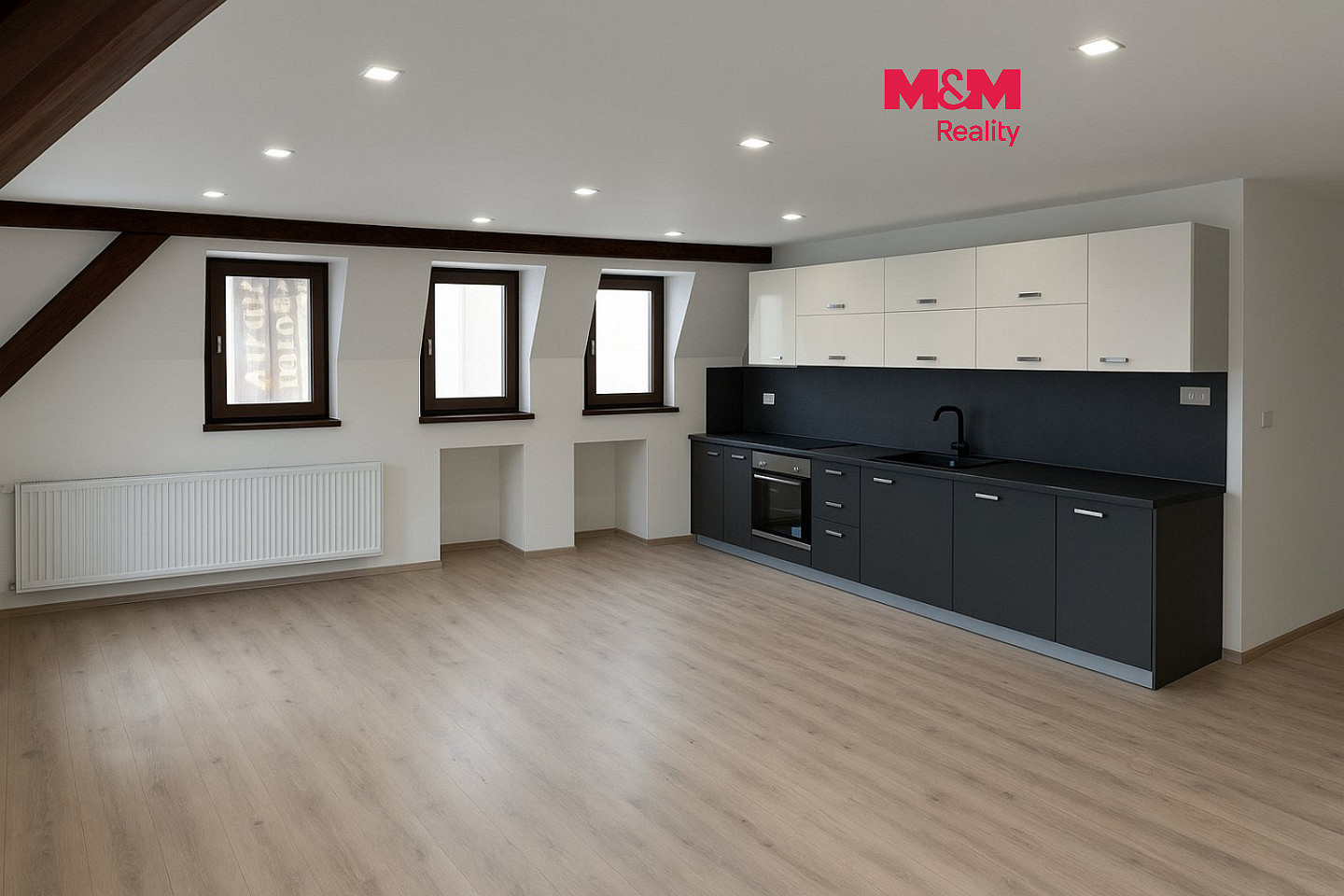 Pronájem bytu 3+kk 75 m²