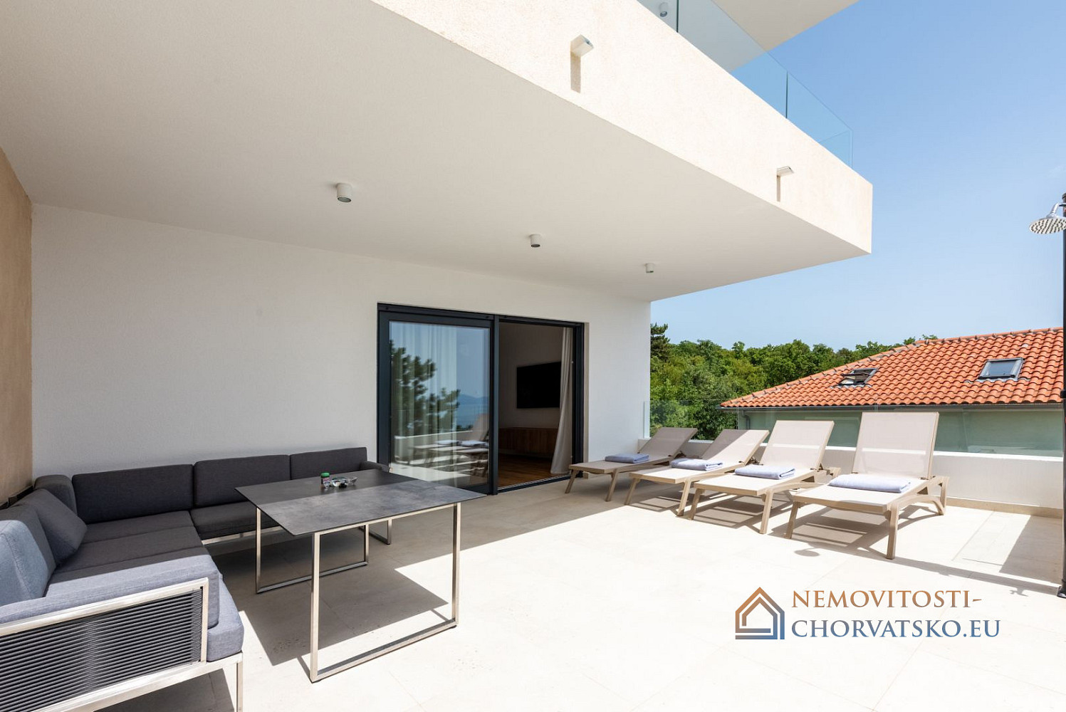Prodej domu 190 m² s pozemkem 190 m² - Aanzicht 5