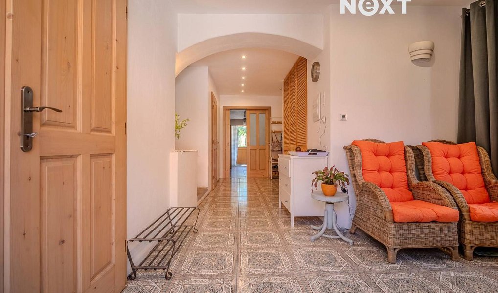 Prodej domu 335 m² s pozemkem 1 532 m², Lhenice – náhled fotky 21