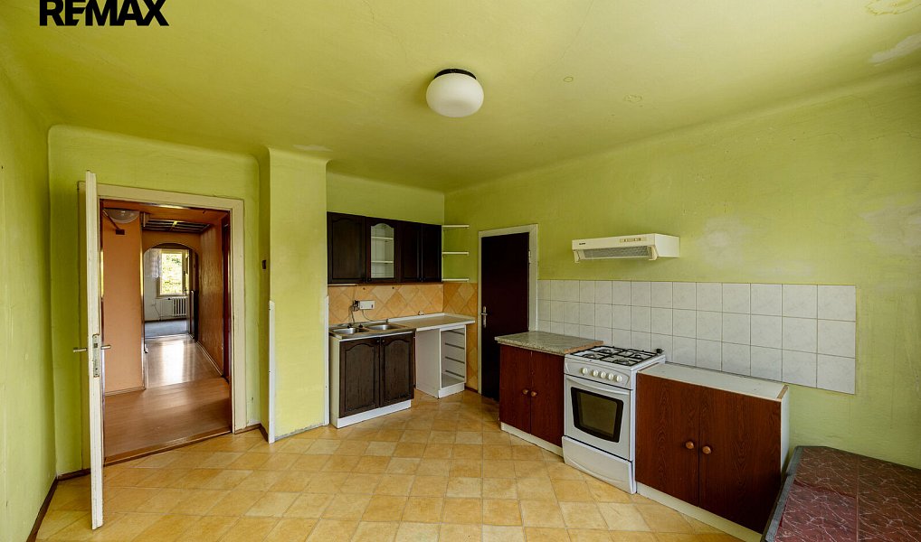 Prodej domu 288 m² s pozemkem 1 399 m², Orlová – náhled fotky 14