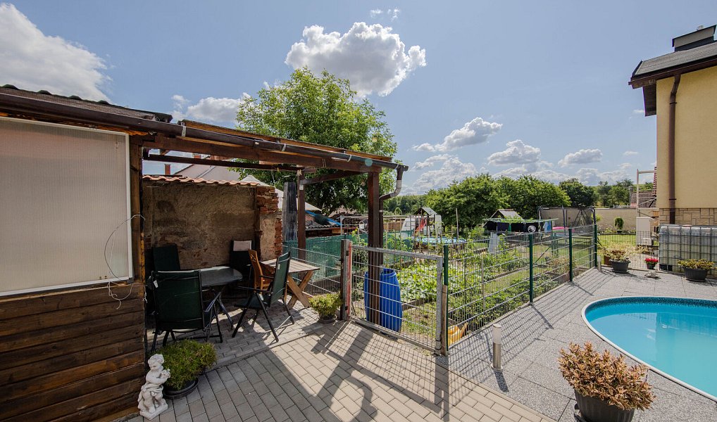 Prodej domu 200 m² s pozemkem 535 m², Tismice – náhled fotky 25