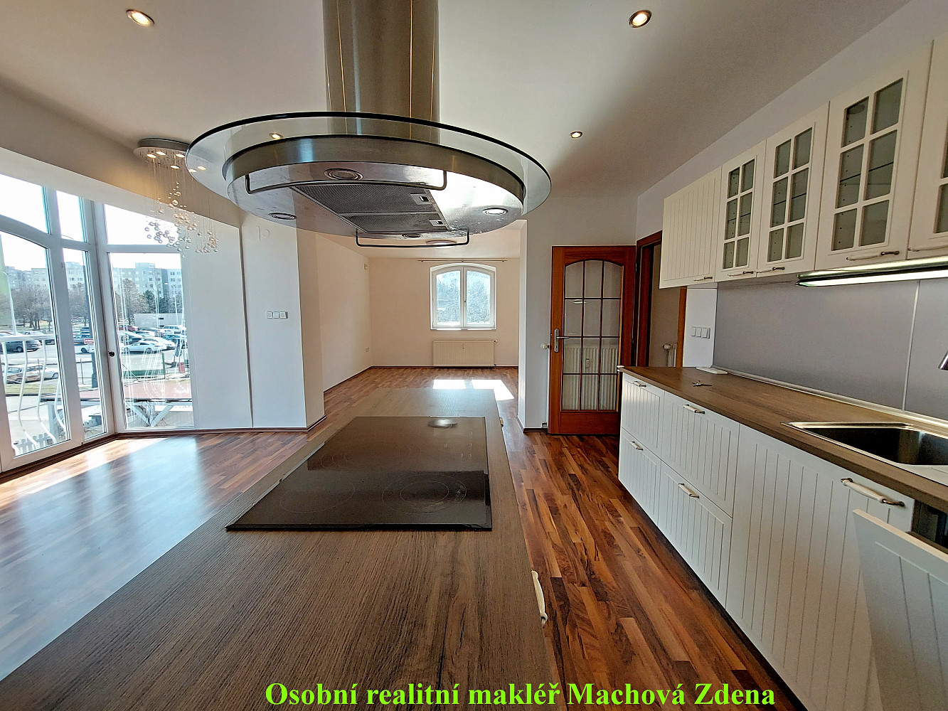 Pronájem bytu 3+kk 86 m²