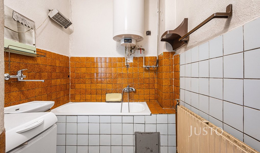 Prodej domu 203 m² s pozemkem 1 142 m², Plavy – náhled fotky 14