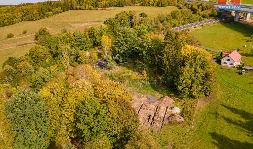 Prodej stavebního pozemku 1 944 m², Kynšperk nad Ohří – náhled fotky 3