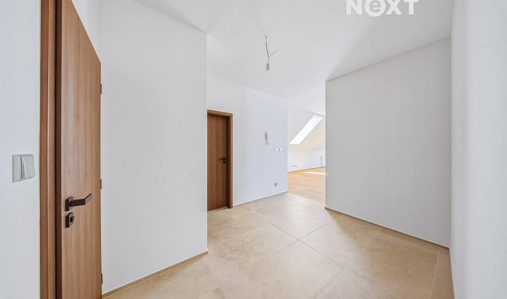 Prodej bytu 2+kk 97 m², Želešice – náhled fotky 16