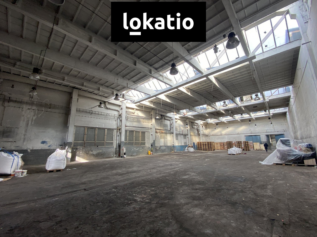 Pronájem skladovacích prostor 756 m²