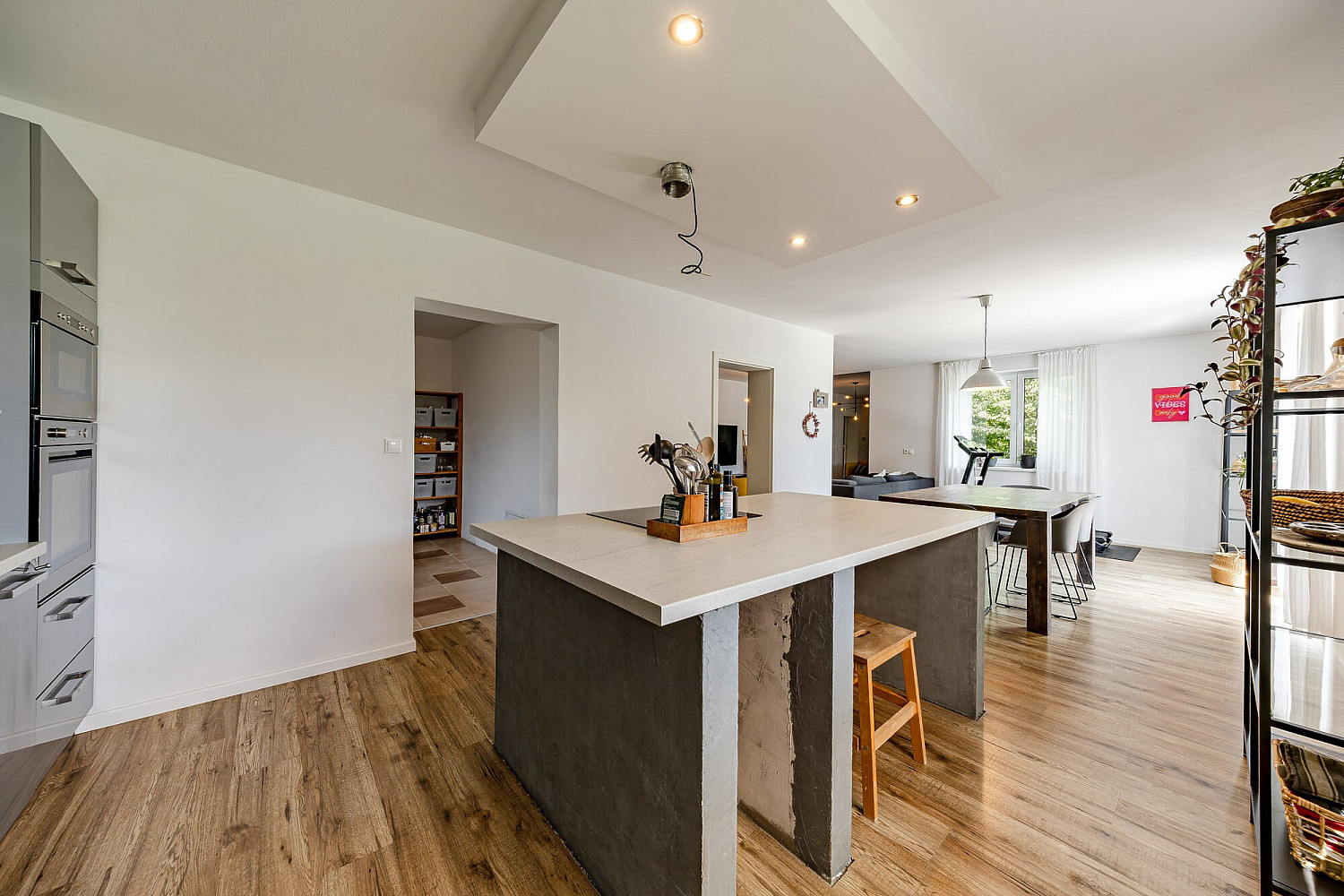 Prodej domu 206 m² s pozemkem 637 m² – fotografie 3