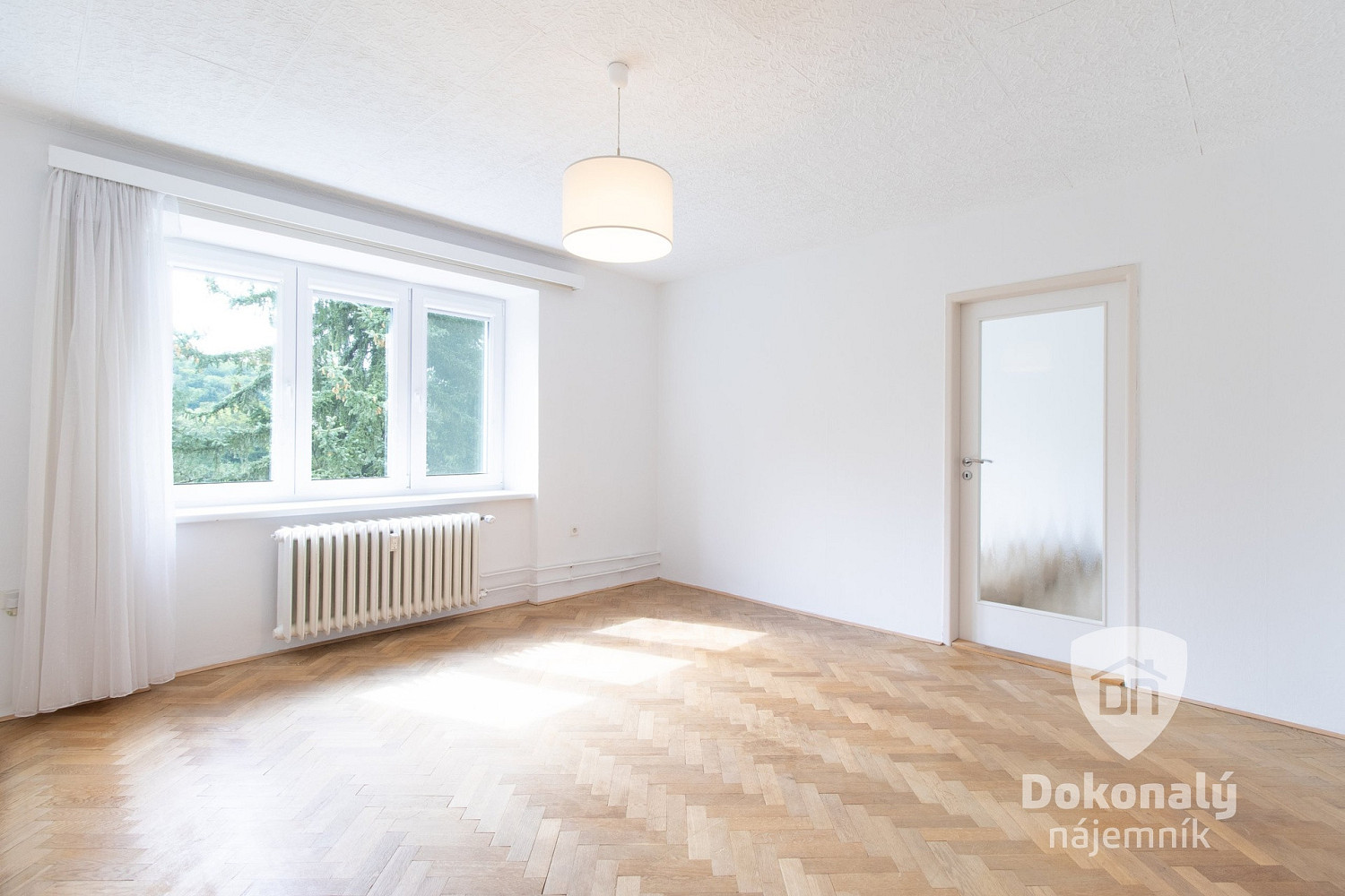 Pronájem bytu 2+1 53 m² – fotografie 2