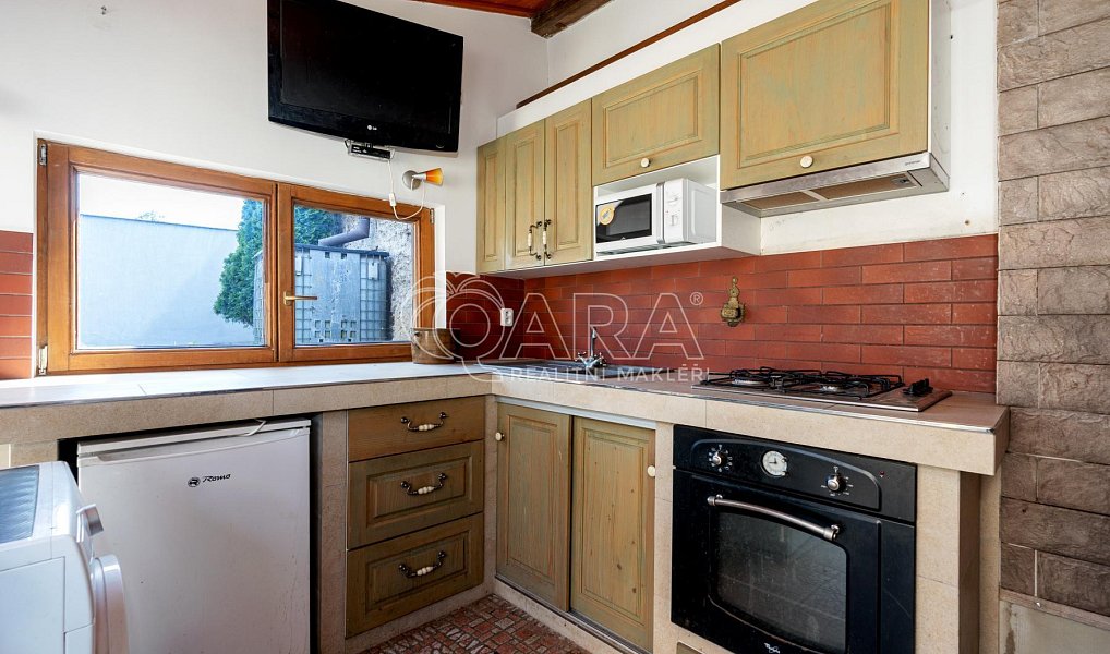 Prodej bytu atypického 228 m², Velvary – náhled fotky 12