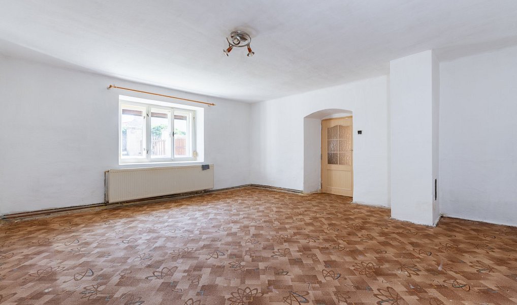 Prodej domu 140 m² s pozemkem 1 911 m², Měrunice – náhled fotky 13