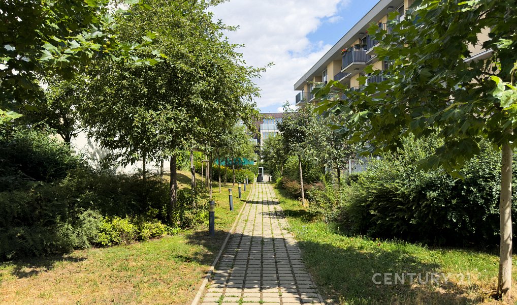 Prodej bytu 2+kk 66 m², Praha – náhled fotky 18