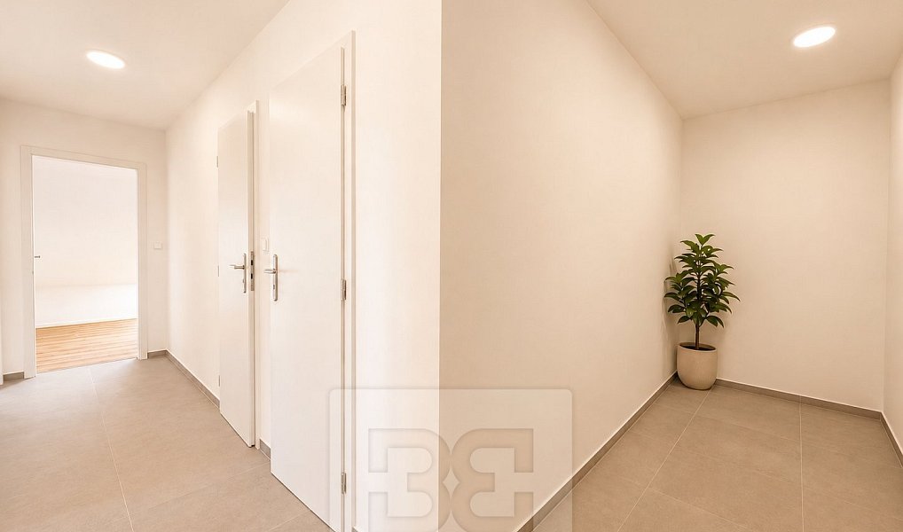 Pronájem bytu 2+1 72 m², Střelice – náhled fotky 13