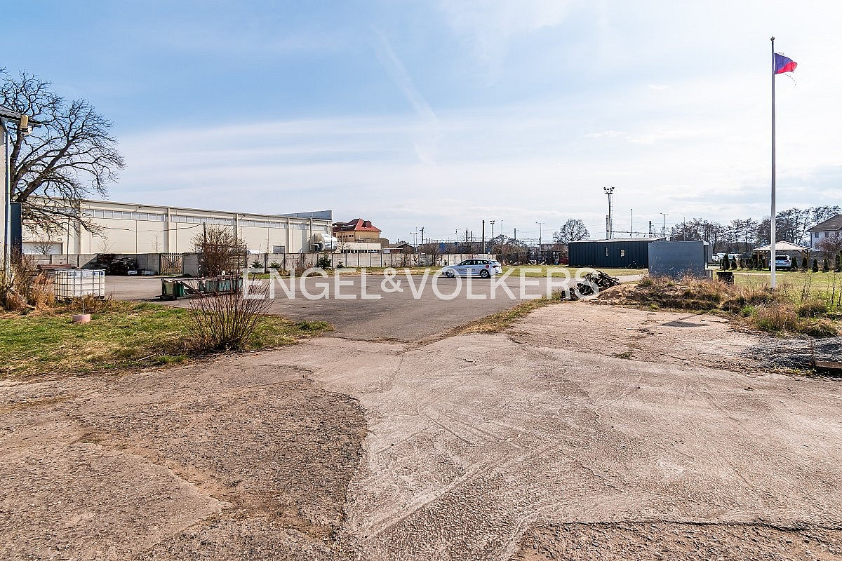 Pronájem komerčního pozemku 2 593 m² – fotografie 4