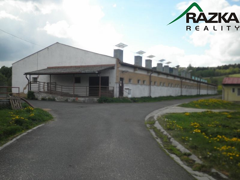 Prodej zemědělského objektu 5 633 m² – fotografie 2