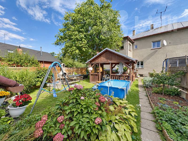 Prodej domu 200 m² s pozemkem 465 m²