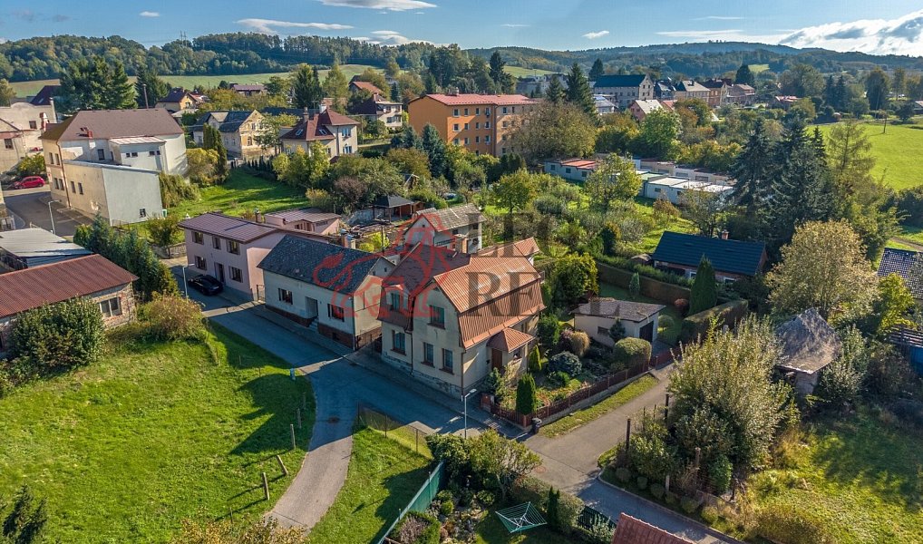 Prodej domu 250 m² s pozemkem 496 m², Rovensko pod Troskami – náhled fotky 20