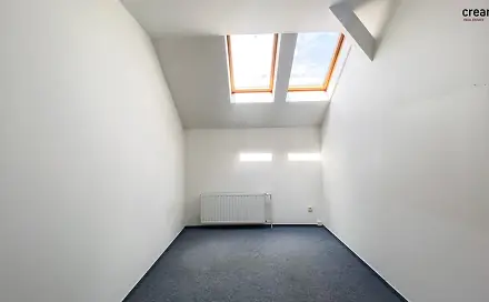 Pronájem kanceláře 12 m², Na Valích, Louny