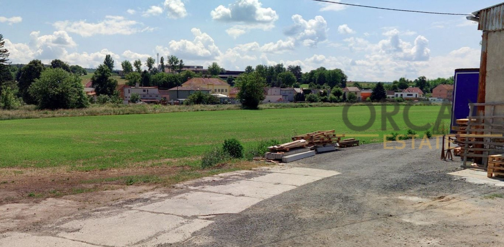 Prodej komerčního pozemku 484 m² – fotografie 3
