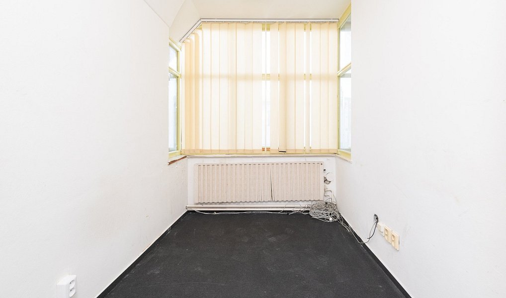 Pronájem kanceláře 179 m², Brno – náhled fotky 12