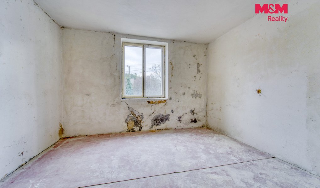 Prodej domu 300 m² s pozemkem 2 031 m², Stříbro – náhled fotky 8