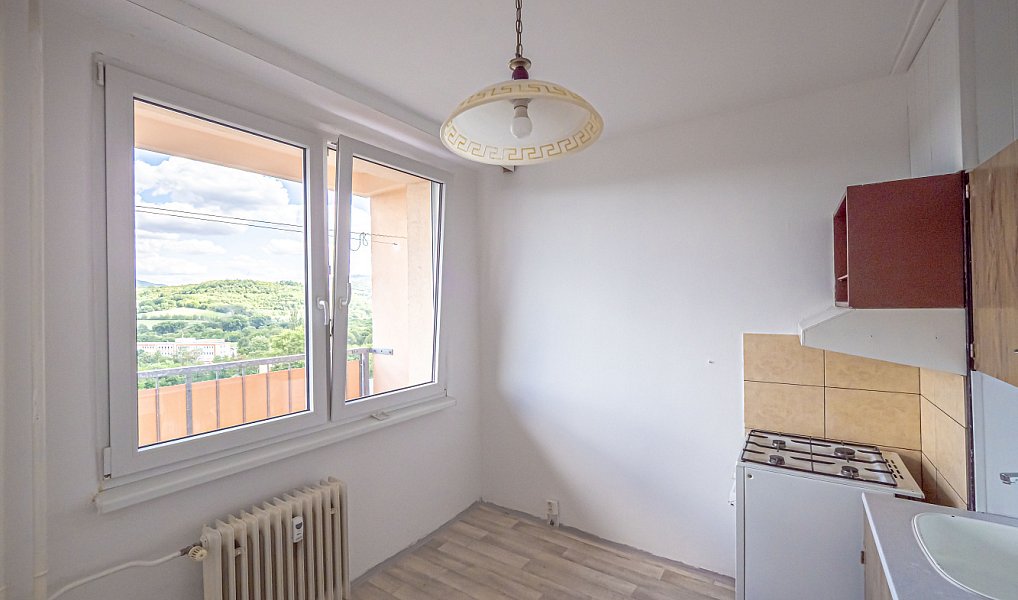 Pronájem bytu 1+1 33 m², Bílina – náhled fotky 3