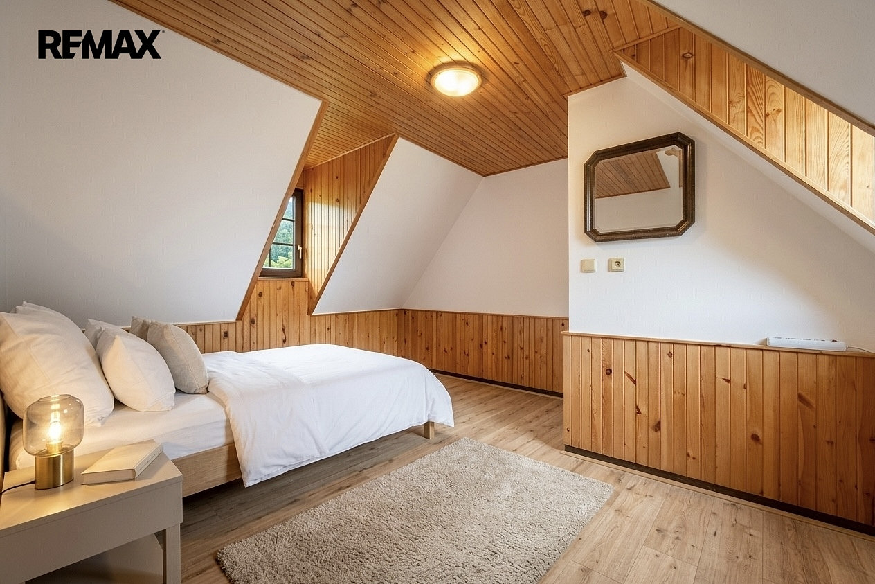 Prodej ubytovacího objektu 450 m² — photo 2