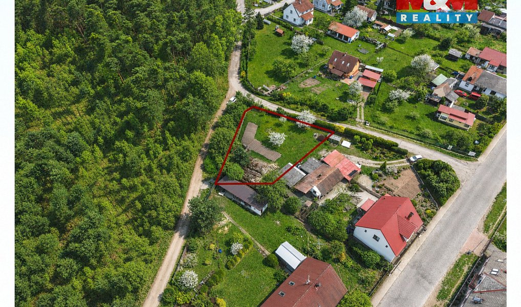 Prodej stavebního pozemku 914 m², Lipník – náhled fotky 6