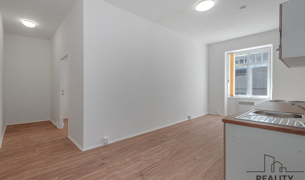 Pronájem bytu 2+kk 43 m², Znojmo – náhled fotky 3
