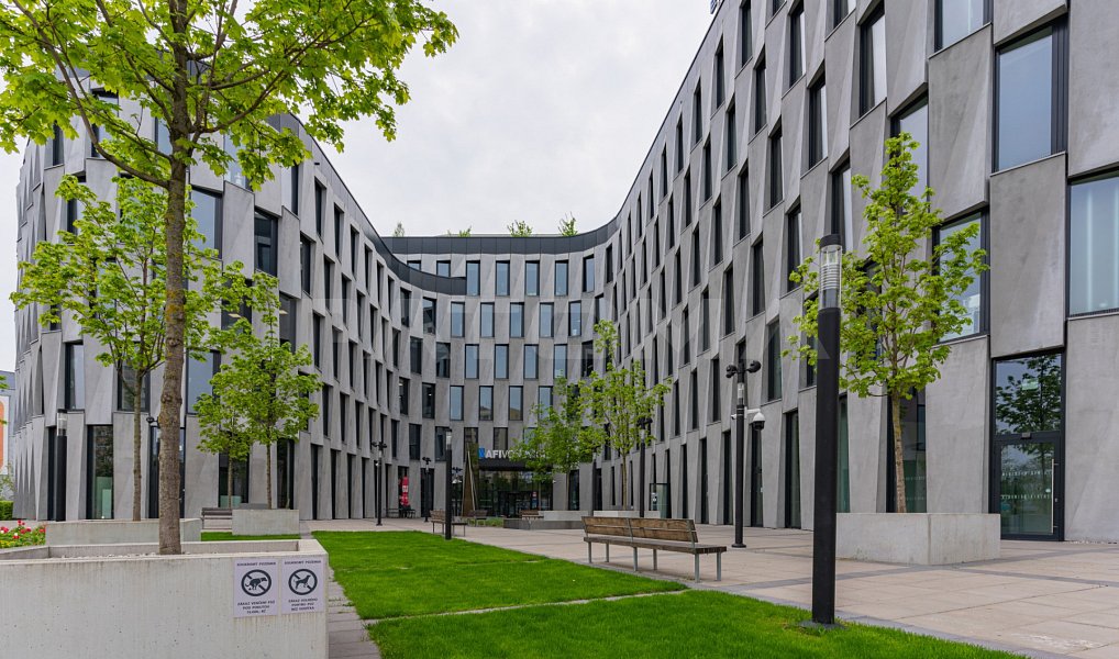 Pronájem kanceláře 284 m², Praha – náhled fotky 12