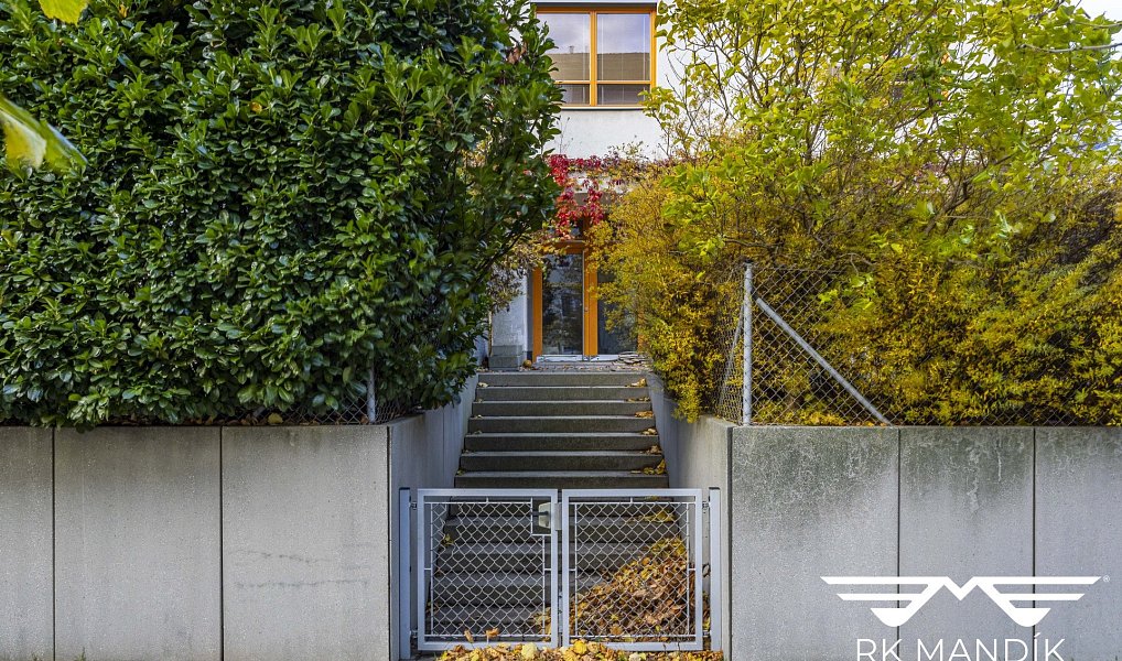 Prodej obchodních prostor 90 m², Odolena Voda – náhled fotky 11