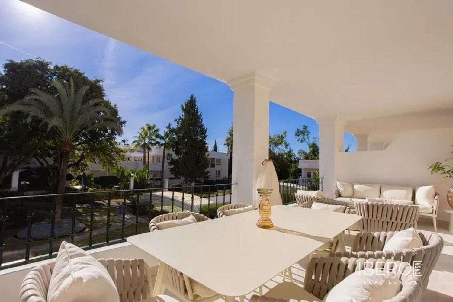 Pis 5+kk – Marbella, Nueva Andalucía - Més