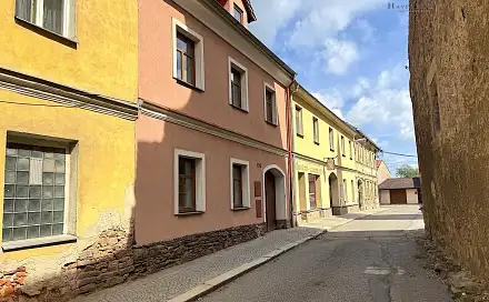 Pronájem domu 170 m² s pozemkem 137 m², Zámecké náměstí, Načeradec, okres Benešov