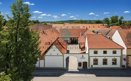 Prodej chaty/chalupy 450 m² s pozemkem 1 083 m², nám. Bratří Čapků, České Budějovice - České Budějovice 7