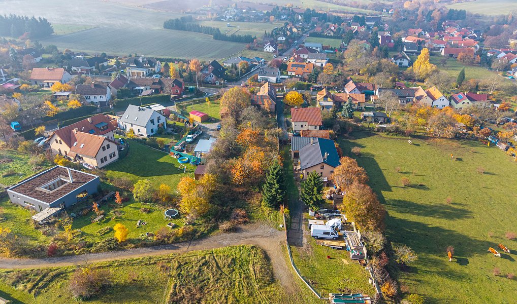 Prodej stavebního pozemku 1 198 m², Kytín – náhled fotky 2
