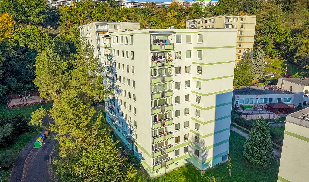 Prodej bytu 1+kk 32 m², Ústí nad Labem – fotka 1 z 23