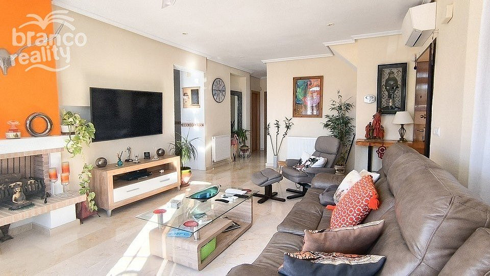 Prodej domu 122 m² s pozemkem 325 m² - Widok 6