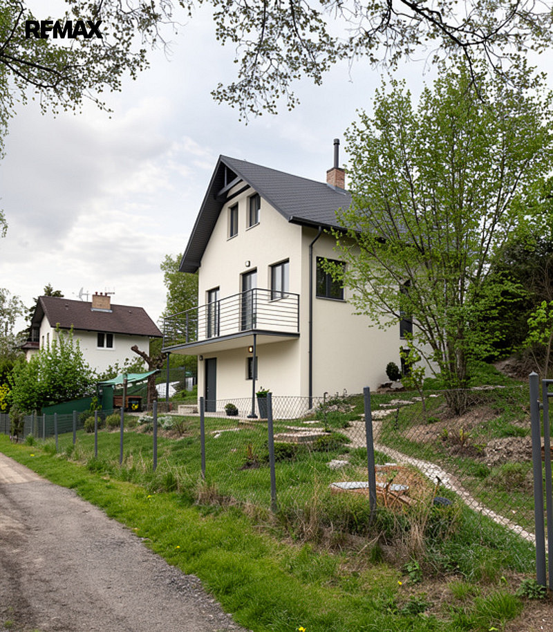 Prodej domu 85 m² s pozemkem 50 m² — photo 2