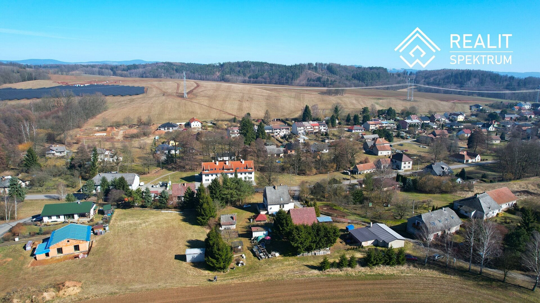 Prodej stavebního pozemku 1 333 m² – fotografie 5