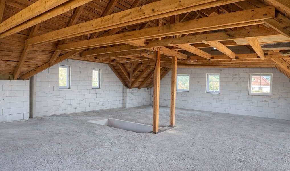 Prodej domu 114 m² s pozemkem 1 760 m², Strážné – náhled fotky 17