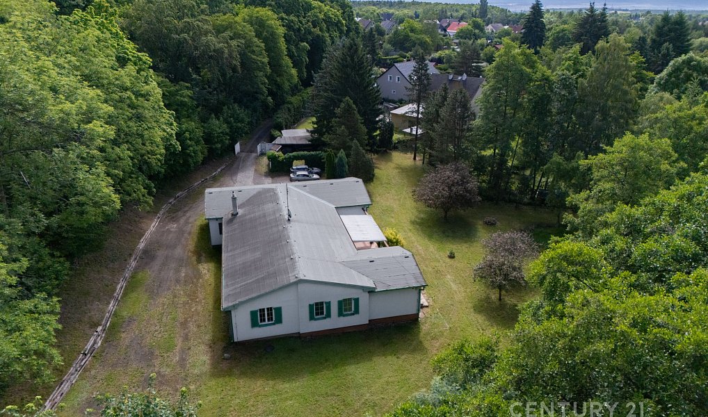 Prodej domu 273 m² s pozemkem 3 348 m², Lom – náhled fotky 3