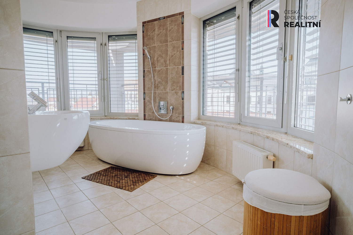 Prodej bytu 5+kk 178 m² – fotografie 3