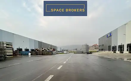 Pronájem skladovacích prostor 2 000 m², Ústí nad Labem