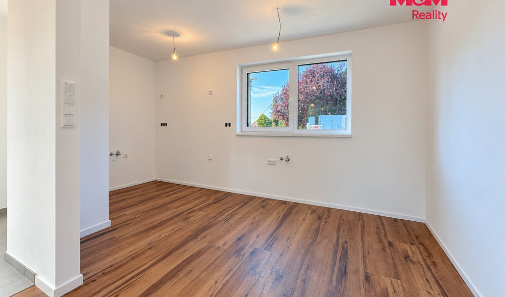 Prodej domu 95 m² s pozemkem 267 m², Syrovice – náhled fotky 5