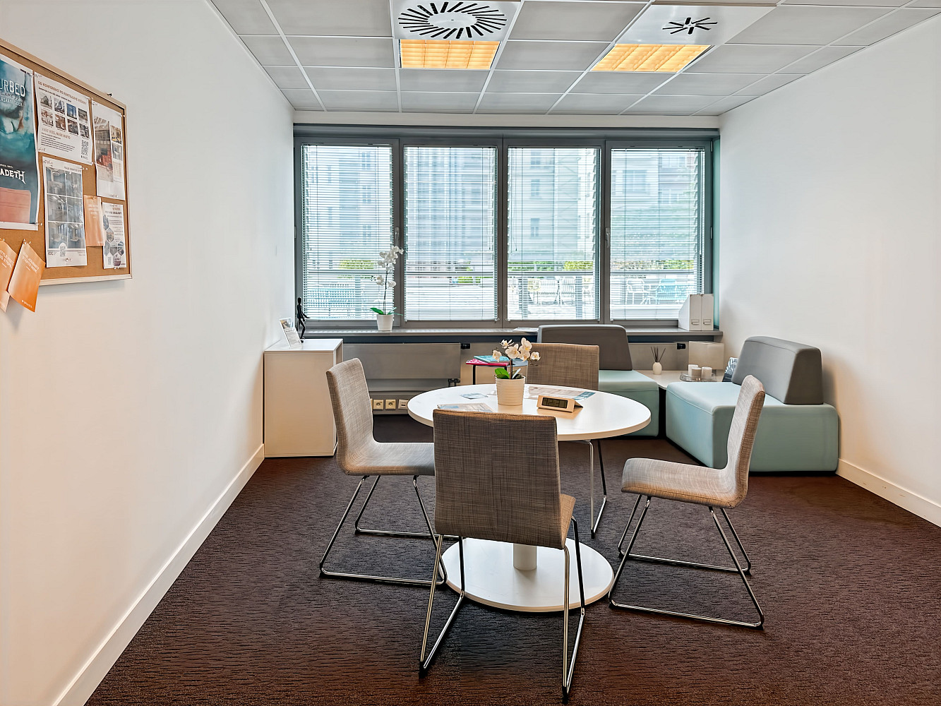 Pronájem kanceláře 70 m² – fotografie 5
