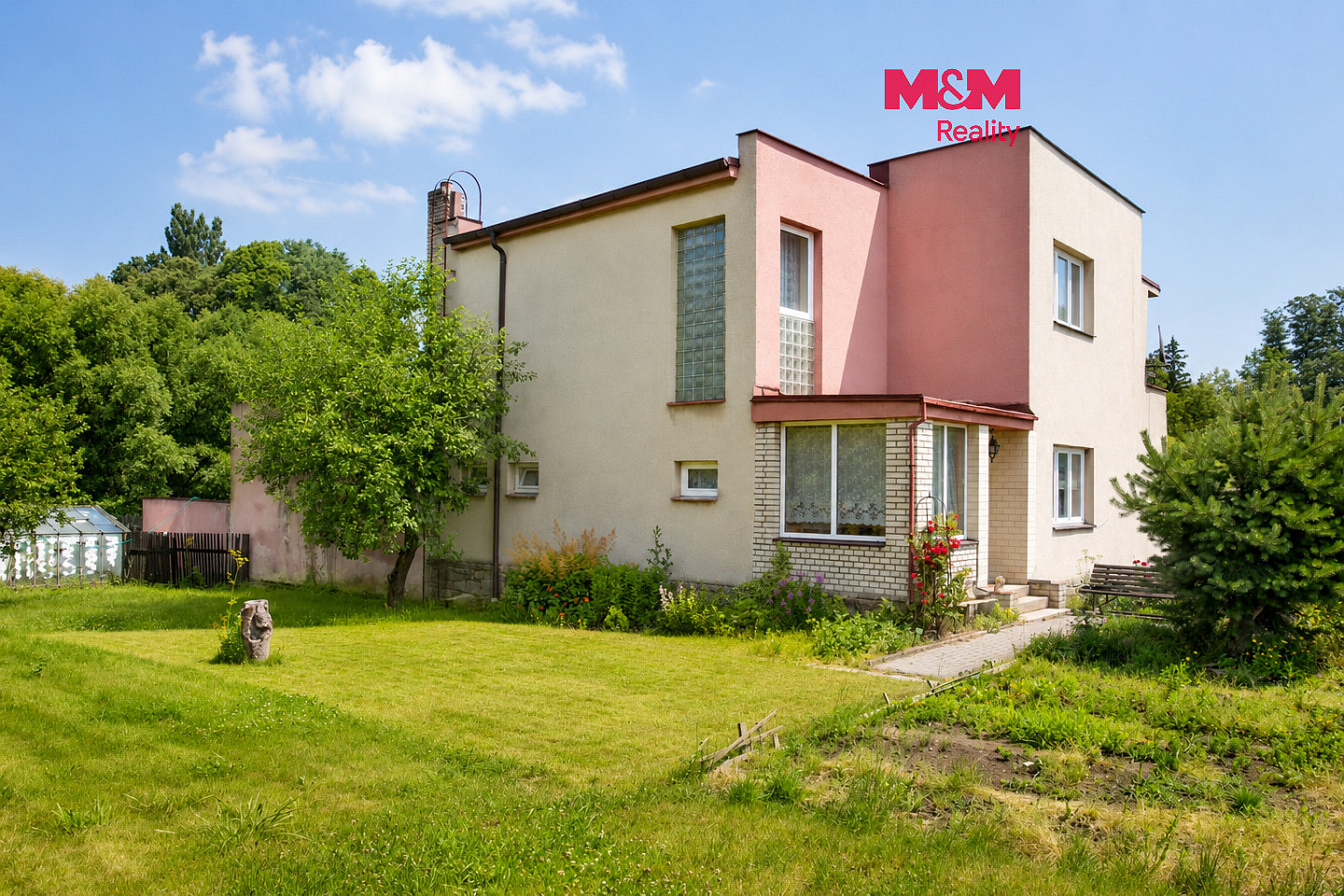 Prodej domu 150 m² s pozemkem 1 410 m²