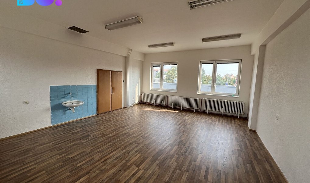 Pronájem kanceláře 157 m², Ostrava – náhled fotky 3